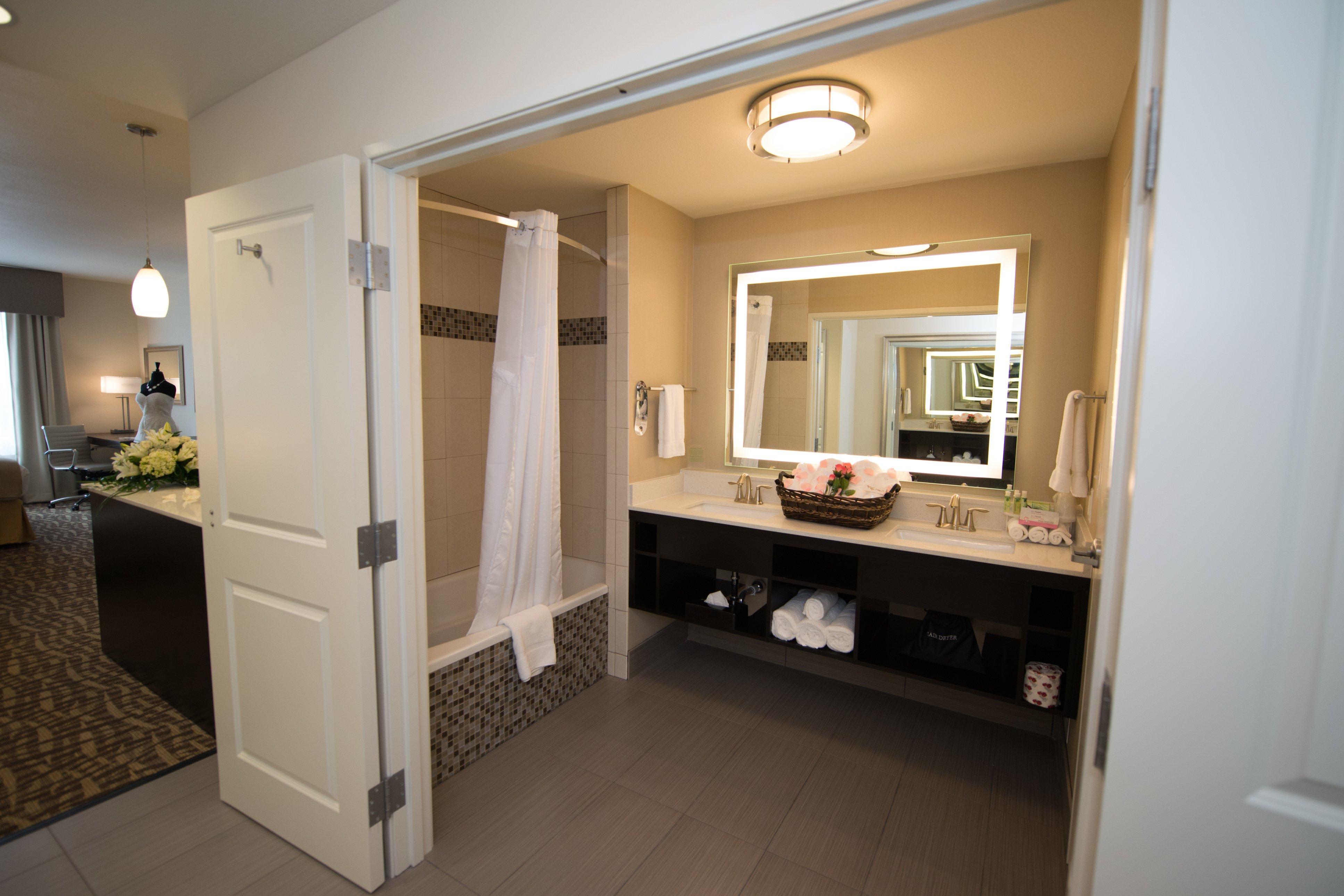Holiday Inn Express & Suites Denver South - Castle Rock By Ihg Экстерьер фото