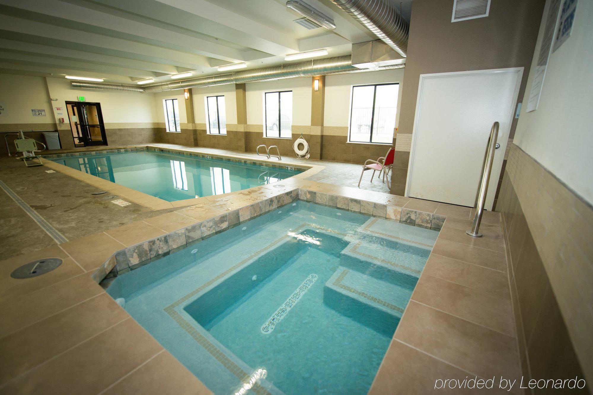 Holiday Inn Express & Suites Denver South - Castle Rock By Ihg Экстерьер фото